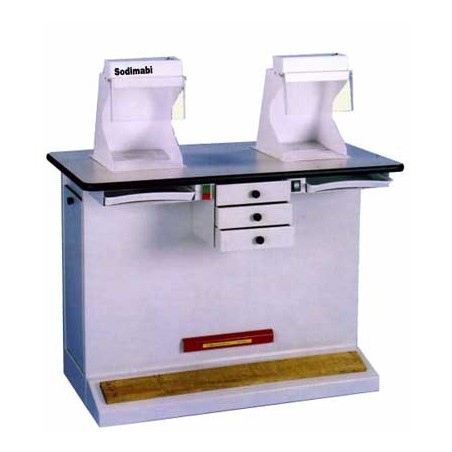TABLE POLISSAGE 2 POSTES CE 2800 m3/h